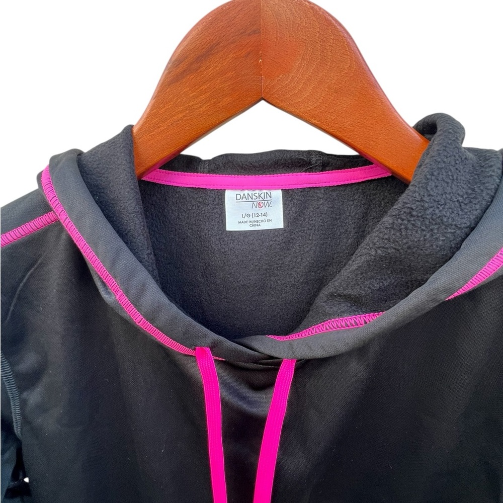 Danskin‎ Now Semi fitted Black Hoodie with Pink Accents Size large New - Picture 3 of 5